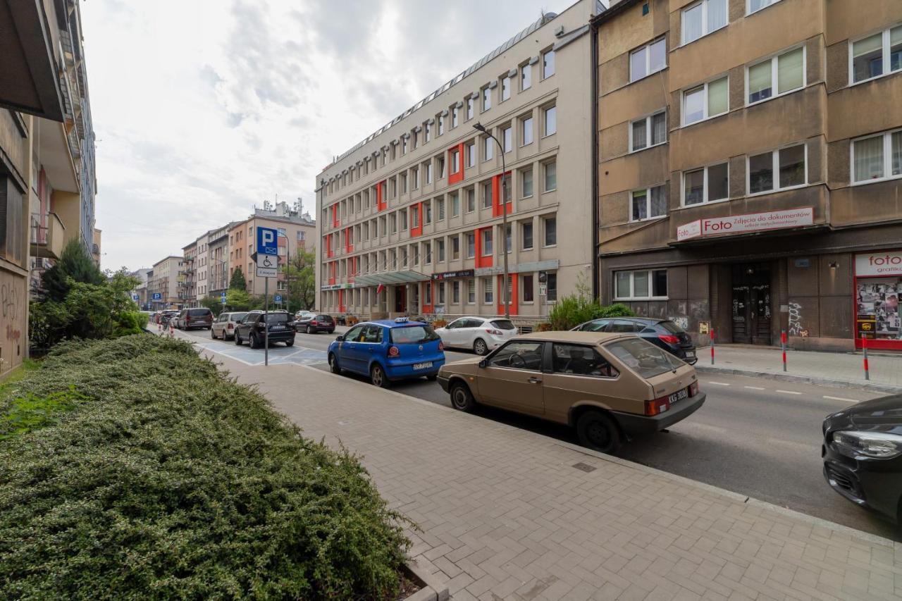 Lea Apartment Kraków Krowodrza by Renters Exterior foto